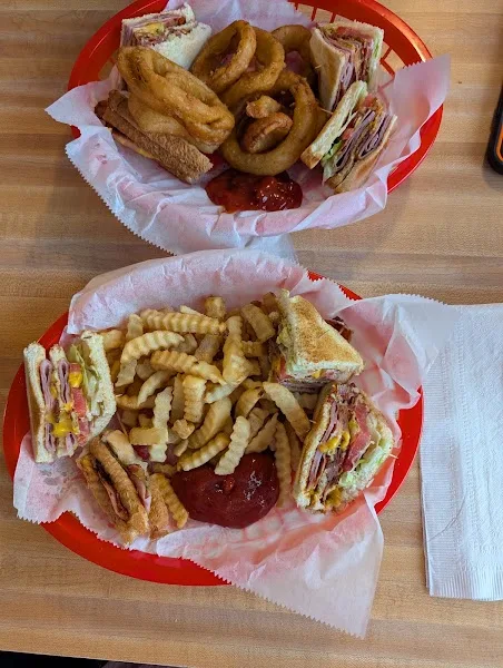 Hornet's Restaurant