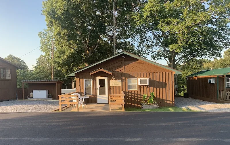 Fin-N-Feather Lodge