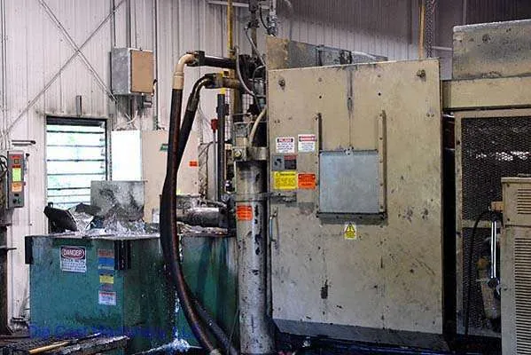 Used HPM Model: II-400-Z 400 Ton Horizontal Hot Chamber Zinc (Zamak) High Pressure Die Casting Machine