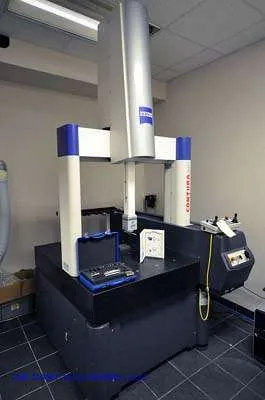 Used Zeiss Model: 700