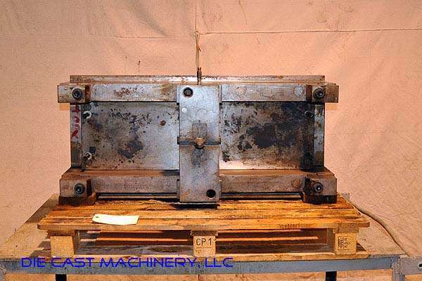 Used DME Model: DC-1518-Z-HD 1518 Heavy Duty, Double Unit, Hot Chamber Zinc master unit die holder