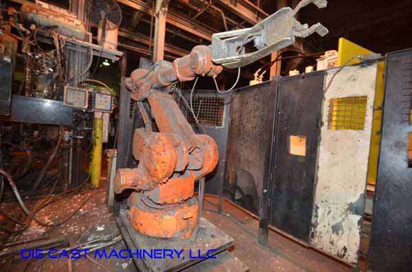 Used ABB Model: IRB 4400 1.960 Meter Six Axis Foundry Rated Industrial Robot with Extractor Package/Gripper for Extracting Die Castings