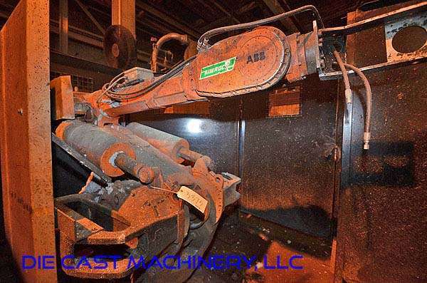 Used ABB Model: IRB 6400 120 Kg Six Axis Foundry Rated Industrial Robot with Extractor Package/Gripper for Extracting Die Castings