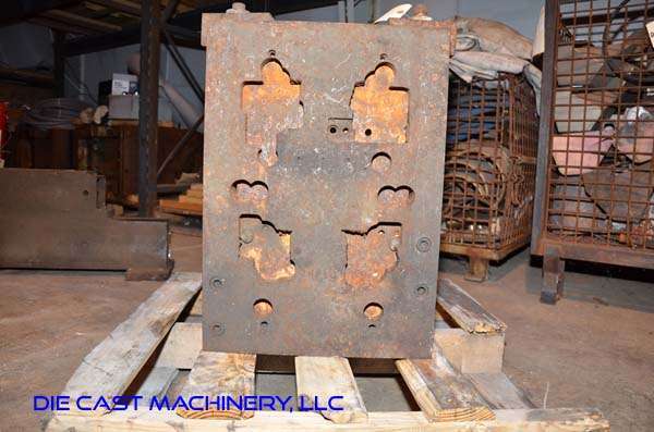 Used DME Model: 1215 Standard Duty, Single Unit, Cold Chamber Aluminum master unit die holder