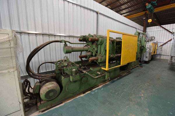 Used Idra Model: OL 400 400 Metric Ton Horizontal Cold Chamber Aluminum High Pressure Die Casting Machine