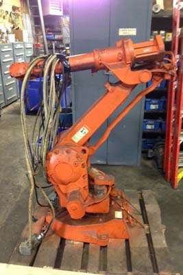 Used ABB Model: IRB 2400L 1.8 meters reach Six Axis Foundry Rated Industrial Robot with Extractor Package/Gripper for Extracting Die Castings