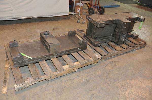 Used DME Model: DC-1518-A-HD 1518 Inch Heavy Duty, Double Unit, Cold Chamber Aluminum master unit die holder