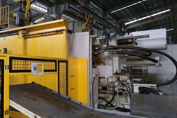 Used Ube Model: UB850iS2 850 Metric Ton Horizontal Cold Chamber Aluminum High Pressure Die Casting Machine