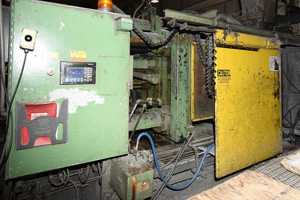 Used HPM Model: II-800-A 800 Ton Horizontal Cold Chamber Aluminum High Pressure Die Casting Machine
