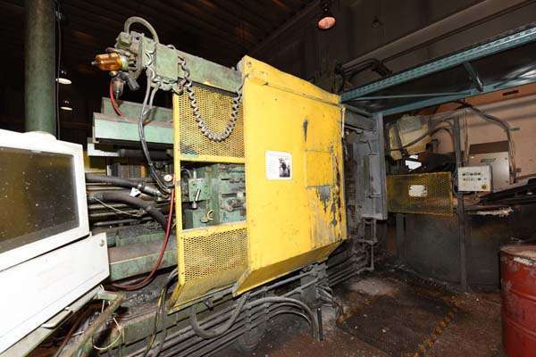 Used HPM Model: II-600-A 600 Ton Horizontal Cold Chamber Aluminum High Pressure Die Casting Machine