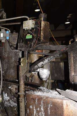 Used Rimrock Model: 305 305-70 Inch Multi-Link Automatic Ladle for Non-Ferrous Aluminum and Brass Die Casting and Foundry Operations