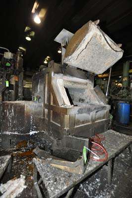 Used MPH Model: AMH-500 500 Pound Per Hour Melt Capacity Reverberatory Type Wet Bath Stationary Aluminum Melting and Holding Furnace