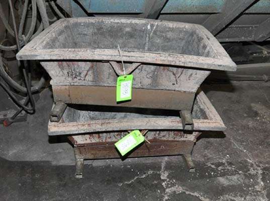 Used IngoTech Type Model: IT-800 500 Pound Cast Iron Sow Molds for Aluminum Sow Production