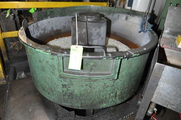 Used Sweco Model: 20 Cubic Foot