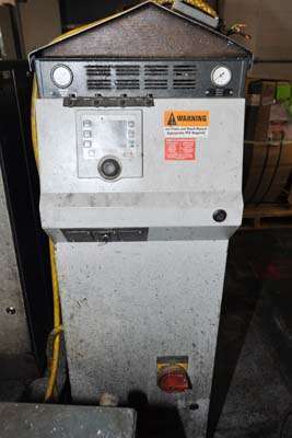 Used Regloplas Model: 300L 20 kW Single Zone Portable Hot Oil Process Heater Temperature Control Unit with Cooling Water Circuit