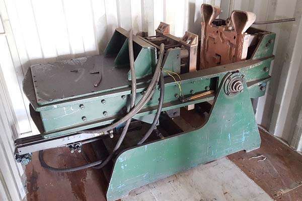 Used Stahl Model: Natural Gas Fired Iron Pot Type Aluminum Melting Furnace