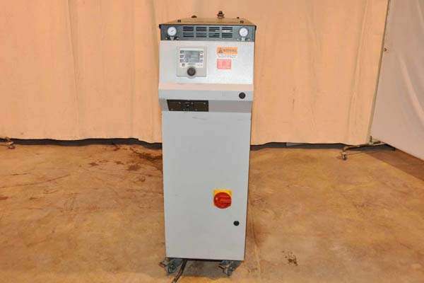 Used Regloplas Model: 300L 20 kW Single Zone Portable Hot Oil Process Heater Temperature Control Unit with Cooling Water Circuit