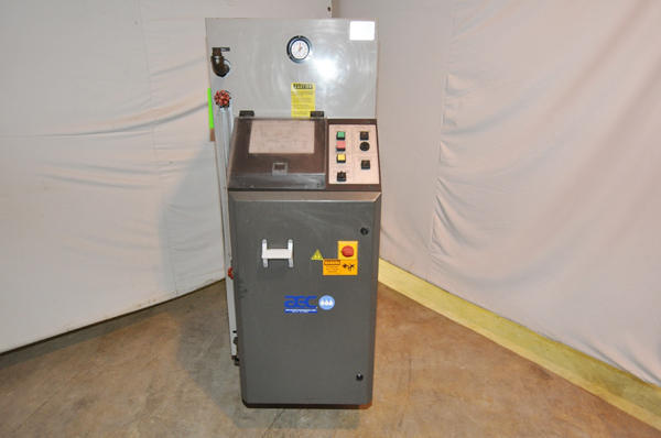 Used AEC Model: TCOU-2 12 KW Single Zone Portable Hot Oil Process Heater Temperature Control Unit with Cooling Water Circuit