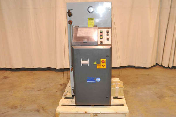 Used AEC Model: TCOU-2 12 KW Single Zone Portable Hot Oil Process Heater Temperature Control Unit with Cooling Water Circuit