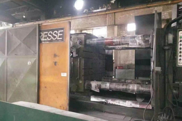 Used Italpresse Model: IP/1100-SC 1100 Metric Ton Horizontal Cold Chamber Aluminum/Magnesium Capable High Pressure Die Casting Machine