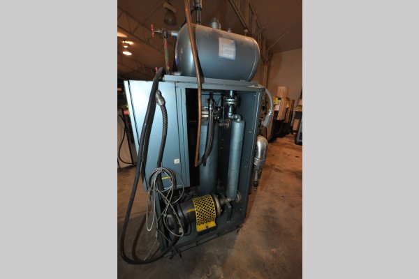 Used HEAT Heat Exchange And Transfer Model: KM550-12-483 12 kW Single Zone Portable Hot Oil Process Heater Temperature Control Unit