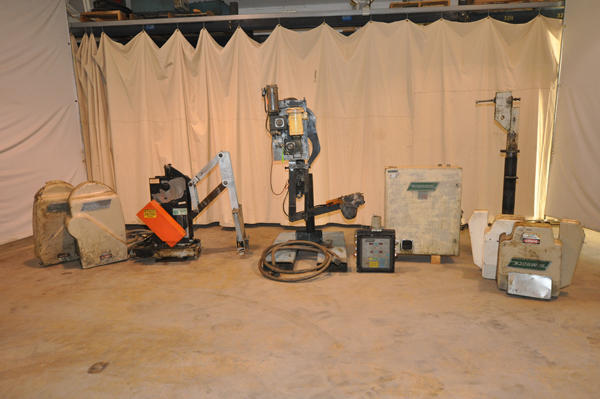 Used Rimrock Model: 410-60 inch & 305 70 inch Standard Duty 410-60/305-70 inch Combination Automatic Ladle & Reciprocating Die Sprayer Package