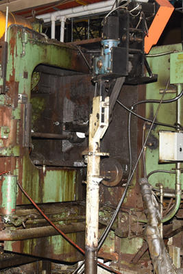 Used Rimrock Model: 405-E 75 pound Multi-Link Automatic Ladle for Non-Ferrous Aluminum and Brass Die Casting and Foundry Operations