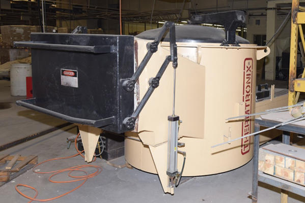 Used Thermtronix Model: GC-2000 440 pound per hour melt rate Dry Hearth Type Natural Gas Fired Stationary Aluminum Melting and Holding Furnace