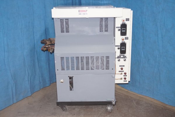 Used Mokon Model: XC4818-LQ 36 KW (18 kw per zone) Dual (two) Zone Portable Hot Oil Process Heater Temperature Control Unit with Cooling Water Circuit