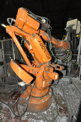 Used ABB Model: IRB 6400 120 Kilogram Six Axis Foundry Rated Industrial Robot with Extractor Package/Gripper for Extracting Die Castings