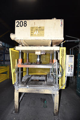 Used Metal Mechanics Model: 35 35 Ton Four Column (Post) Vertical Hydraulic Die Casting Trim Press