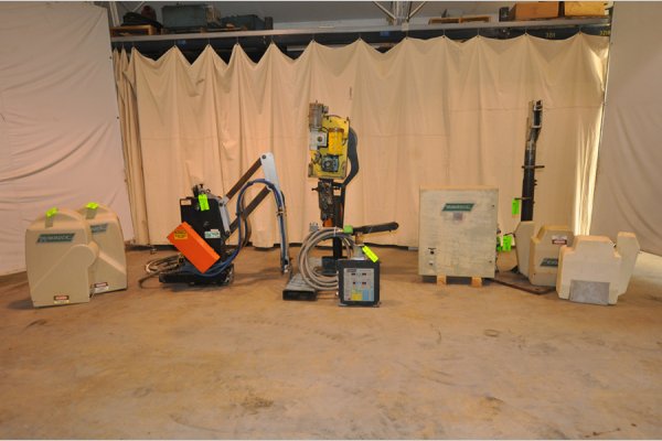 Used Rimrock Model: 410-60 inch & 305 70 inch Standard Duty 410-60/305-70 inch Combination Automatic Ladle & Reciprocating Die Sprayer Package