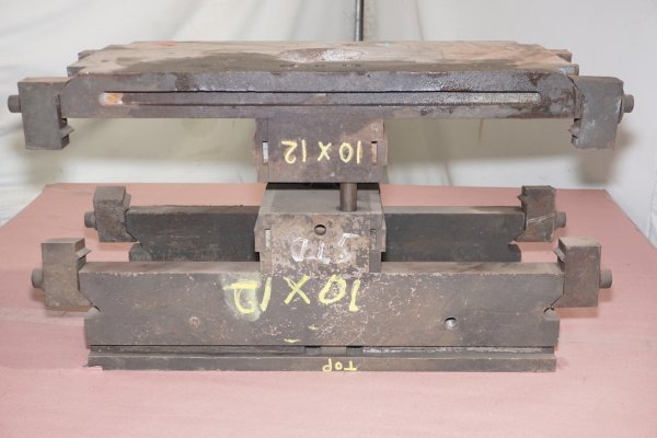 Used DME Model: DC-1012-Z 1012 Inch Standard Duty, Double Unit, Hot Chamber Zinc master unit die holder