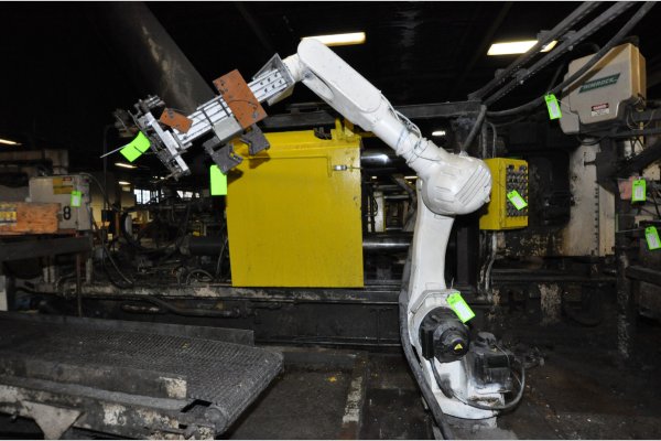 Used Kawasaki Model: RS-080N 80 Kilogram Six Axis Foundry Rated Industrial Robot