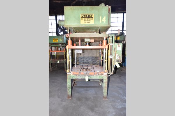 Used Metal Mechanics Model: DCT-35 35 U.S. Ton