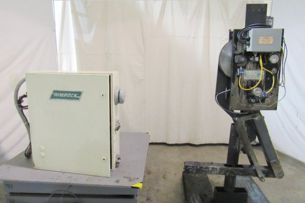Used Rimrock Model: 305 Triangle 50 Pound Pour Capacity Multi-Link Automatic Ladle for Non-Ferrous Aluminum and Brass Die Casting and Foundry Operations