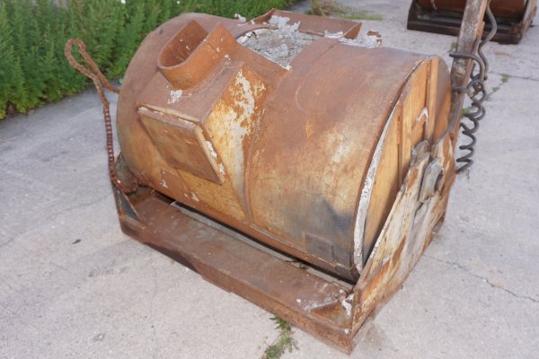 Used Arrow-Acme Model: PL959 1200 Pound Capacity (Aluminum) Power Roll-Over Transfer Ladle - Forklift Type Bull Ladle for Molten Aluminum or Zinc - DC Powered - Arrow-Acme Type