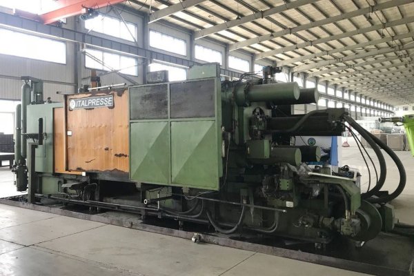 Used Italpresse Model: IP/750-SC 750 Metric Ton Horizontal Cold Chamber Aluminum/Magnesium Capable High Pressure Die Casting Machine