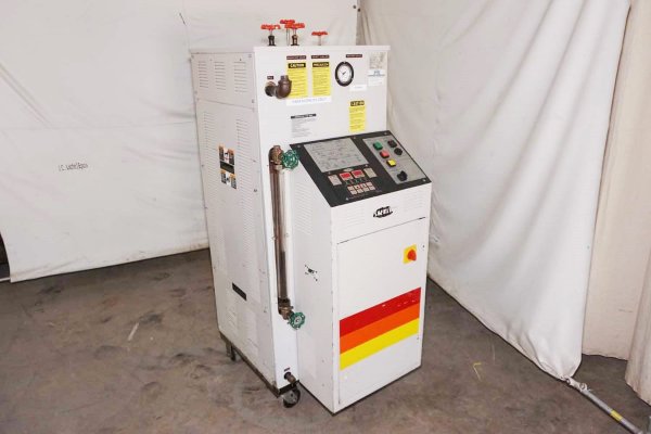 Used Sterlco Model: M2B9016-J1 24 kW Single Zone Portable Hot Oil Process Heater Temperature Control Unit with Cooling Water Circuit