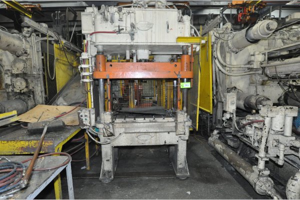 Used B&T Model: TP-30-4 30 U.S. Tons Four Column (Post) Vertical Hydraulic Die Casting Trim Press