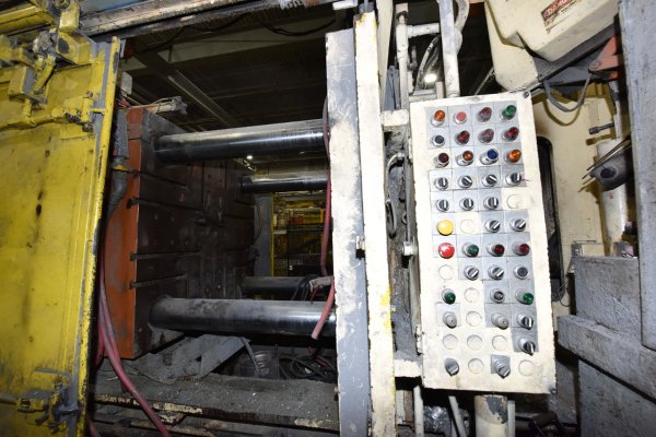 Used Prince Model: 633 CCA 700 Ton Horizontal Cold Chamber Aluminum High Pressure Die Casting Machine