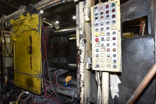 Used Prince Model: 633 CCA 700 Ton Horizontal Cold Chamber Aluminum High Pressure Die Casting Machine