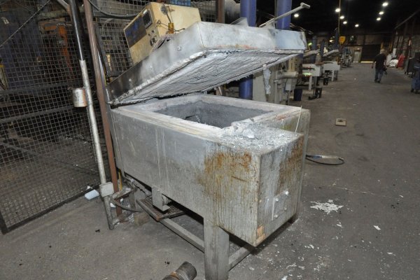 Used Cal-Miser Model: SO 2700 2700 Pound Holding Capacity(Aluminum) Low Energy High Efficiency Natural Gas Heated Aluminum Holding Furnace