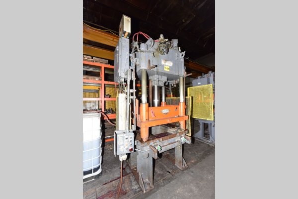 Used B&T Model: TP-50 50 U.S. Tons Four Column (Post) Vertical Hydraulic Die Casting Trim Press