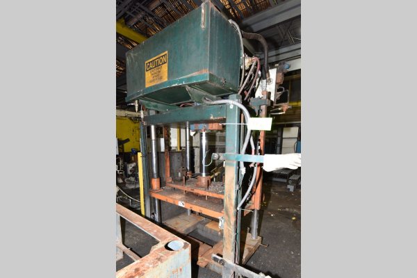 Used Metal Mechanics Model: 50 50 Ton Four Column (Post) Vertical Hydraulic Die Casting Trim Press