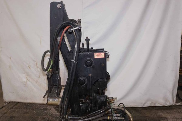 Used Rimrock Model: E 410-47 47 Inches of vertical stroke Multi-Link Automatic Reciprocating Die Lubrication Sprayer for Die Casting and Foundry Operations