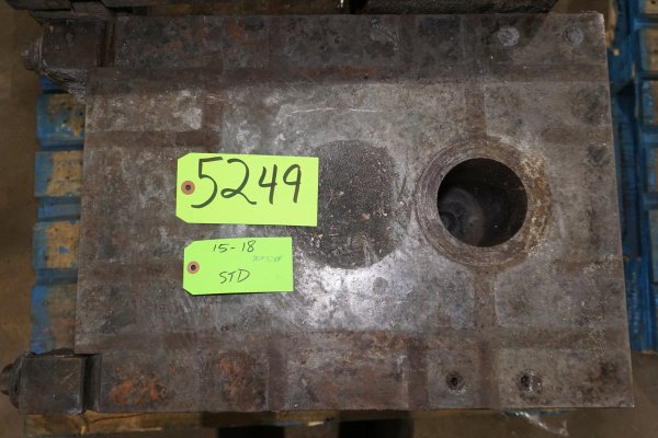 Used DME Model: DCS-1518-A 1518 Inch Standard Duty, Single Unit, Cold Chamber Aluminum master unit die holder