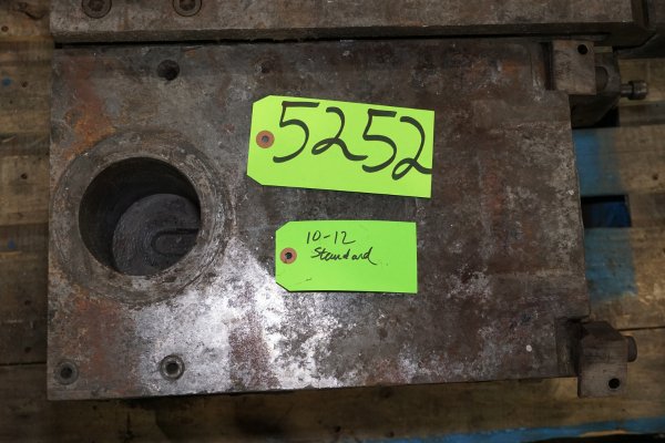 Used DME Model: DCS-1012-A 1012 Inch Standard Duty, Single Unit, Cold Chamber Aluminum master unit die holder