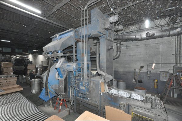 Used Wheelabrator Model: DE000070 28.75 x 17.75 Inch Continuous Mesh Belt Conveyor Type Pass-Through Abrasive Shot Blast & Peening Machine