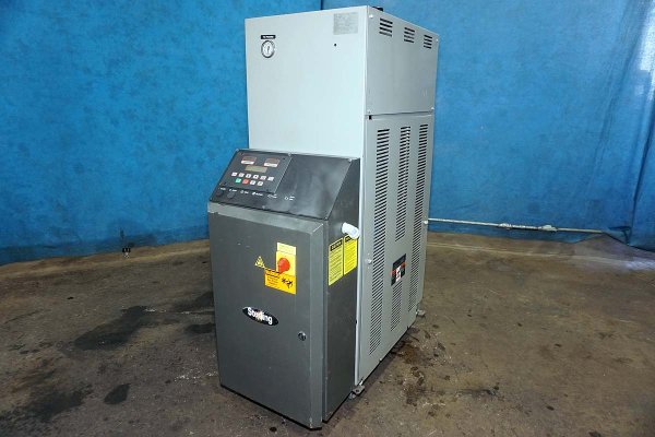 Used Sterlco Model: M2B2713 1.50 kW Single Zone Water Cooling Transfer Temperature Control Unit